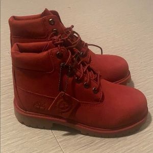 TimberLand Boots For Boys size** 1.5M/M